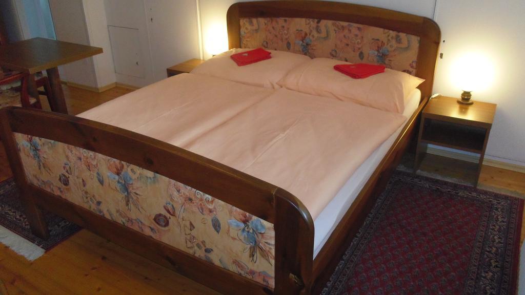 Pension Karolina Trnava Rom bilde