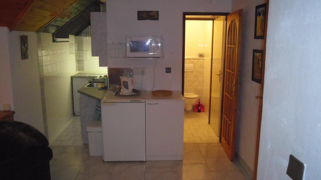 Pension Karolina Trnava Rom bilde